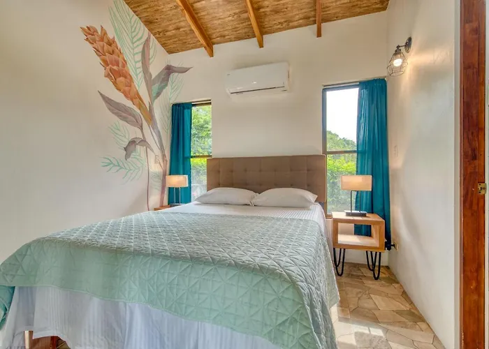 Bed and breakfast Tangerine Sámara
