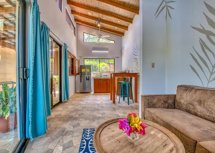 Tangerine Bed and breakfast 4*